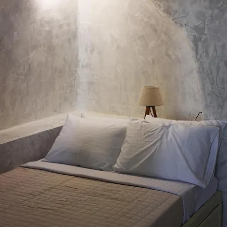 Phaos Apartment *