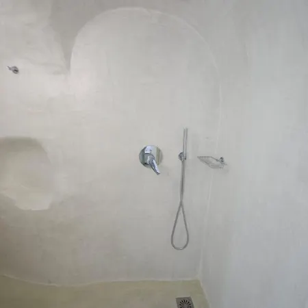 Phaos Apartment